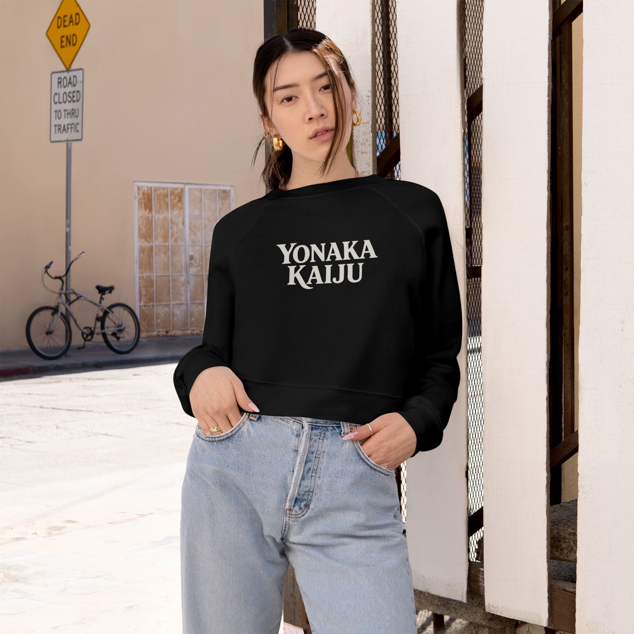 Yonaka Kaiju Cropped Pullover