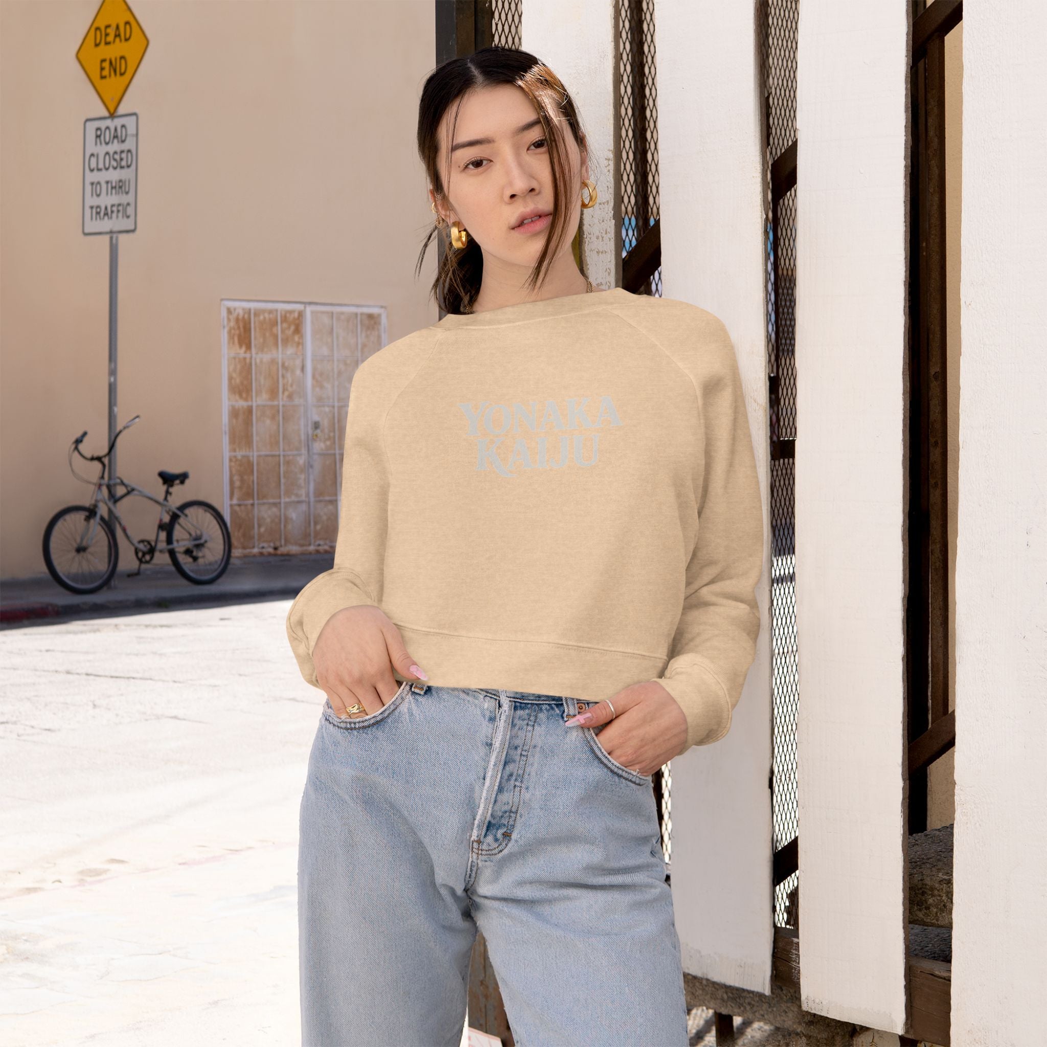 Yonaka Kaiju Cropped Pullover